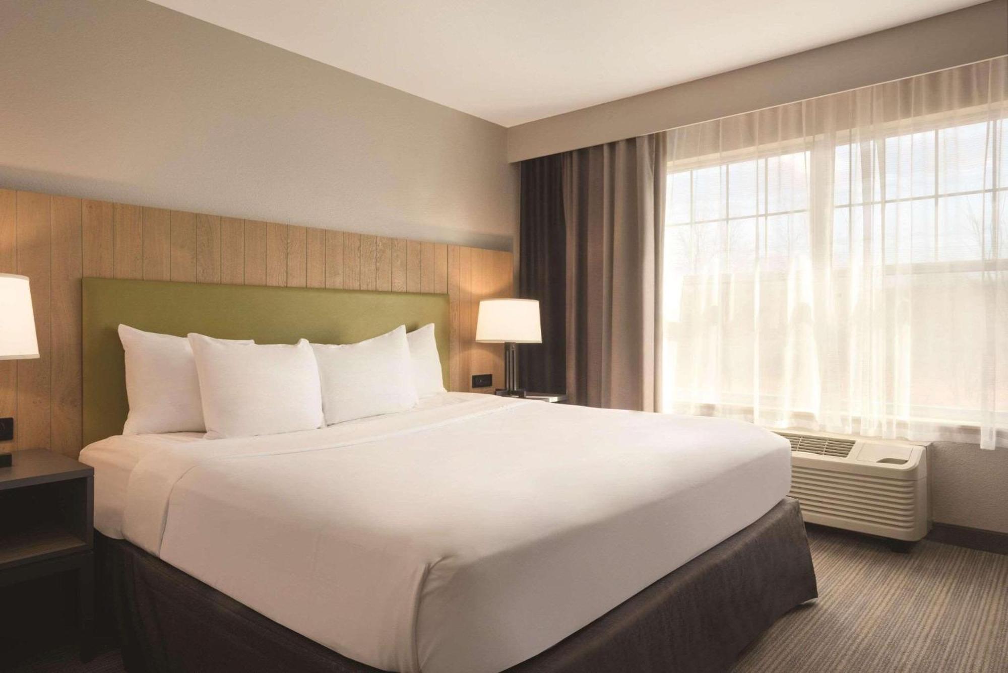 Country Inn & Suites By Radisson, Germantown, Wi المظهر الخارجي الصورة