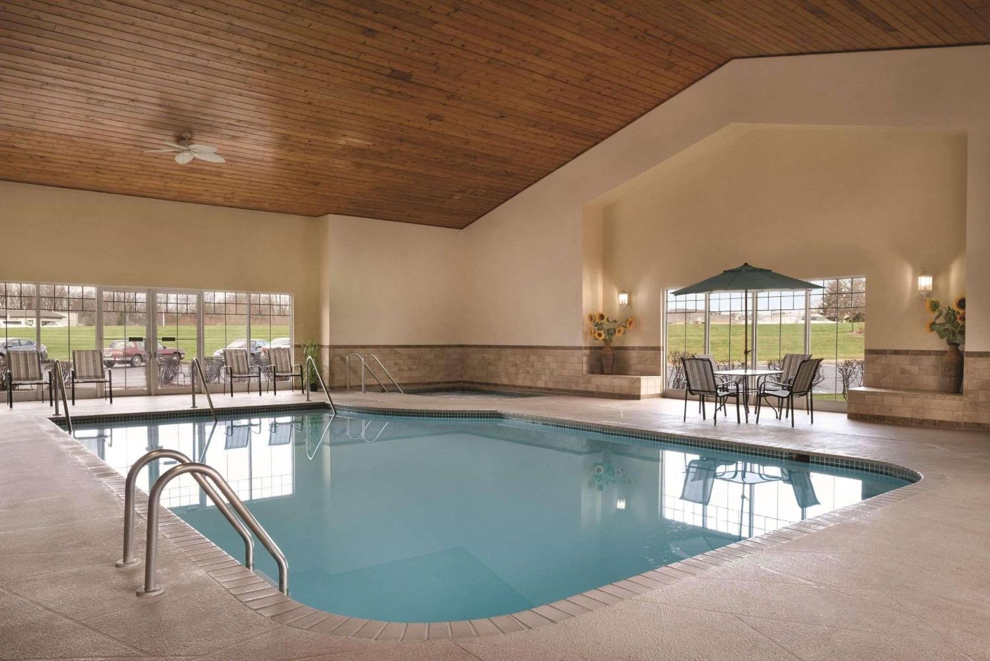 Country Inn & Suites By Radisson, Germantown, Wi المظهر الخارجي الصورة