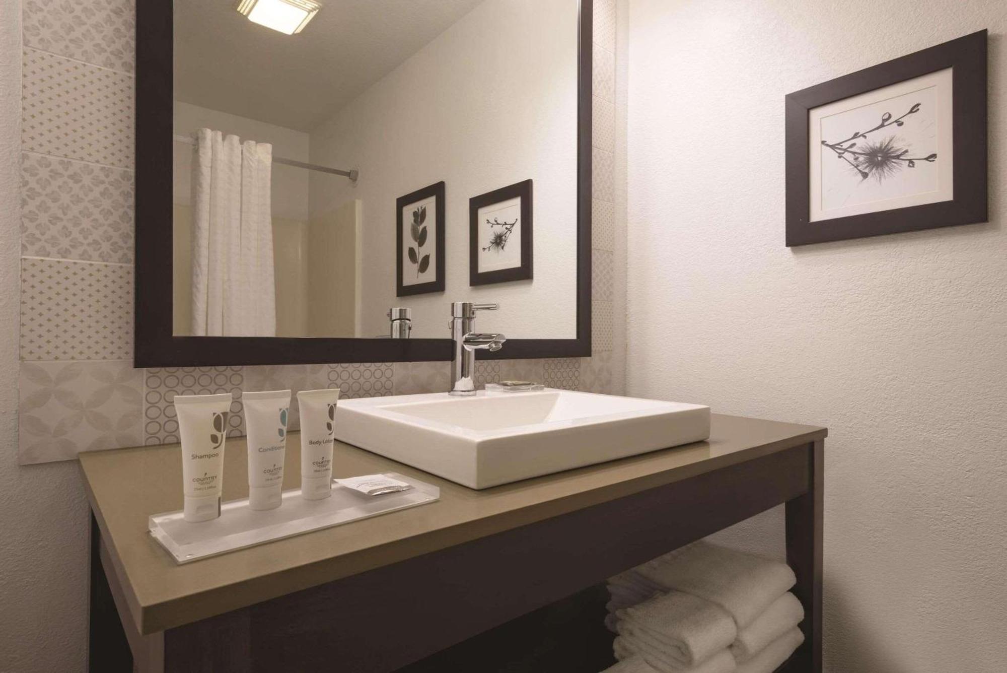 Country Inn & Suites By Radisson, Germantown, Wi المظهر الخارجي الصورة
